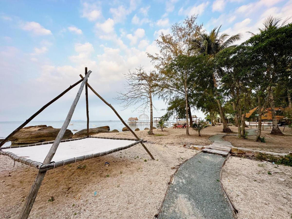 Phu Quoc Camping Bed & Breakfast Екстериор снимка