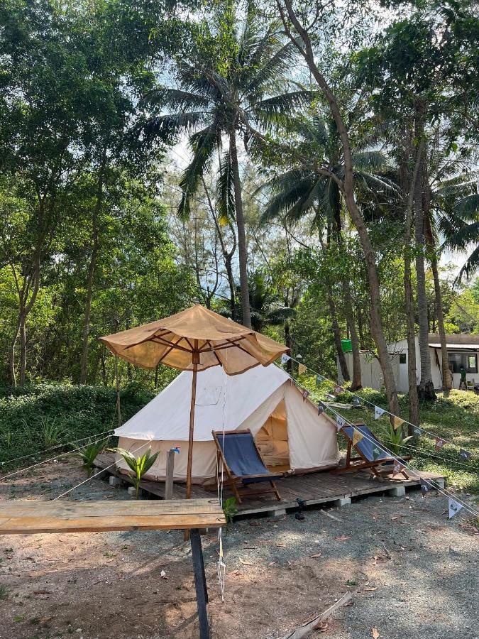 Phu Quoc Camping Bed & Breakfast Екстериор снимка